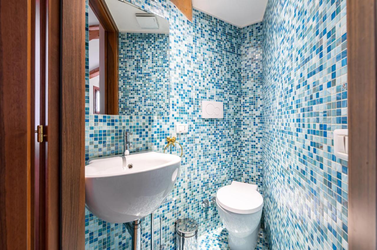 Arsenale Duplex Apartment Venecia Exterior foto