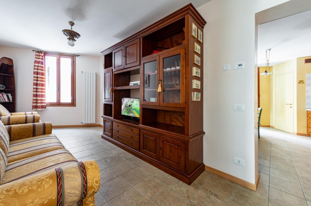 Arsenale Duplex Apartment Venecia Exterior foto