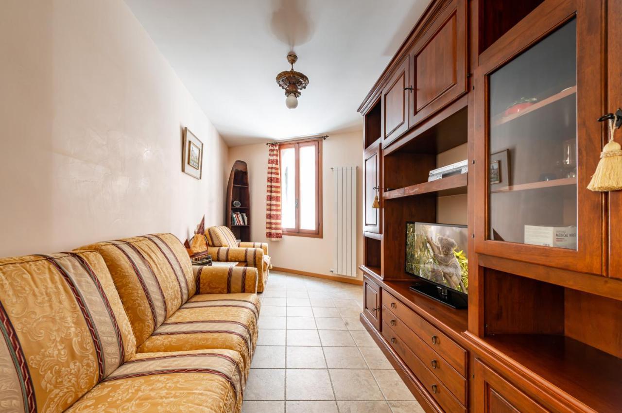 Arsenale Duplex Apartment Venecia Exterior foto